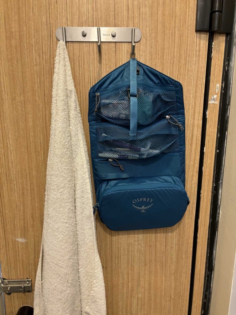 Ideal haning toiletbag